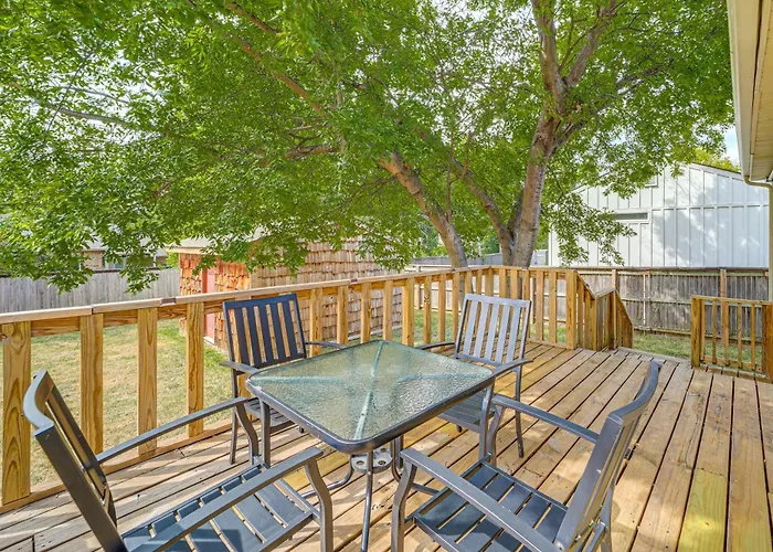 Private Workout & Fenced Yard! Escape * Tulsa