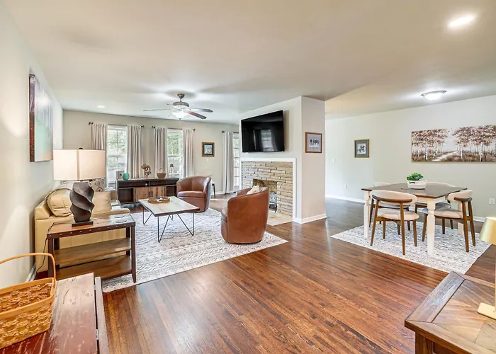 Private Workout & Fenced Yard! Escape * Tulsa