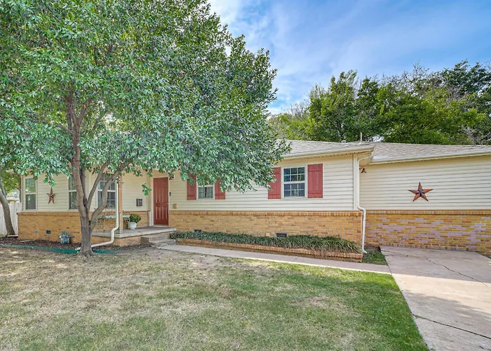 Private Workout & Fenced Yard! Escape * Tulsa